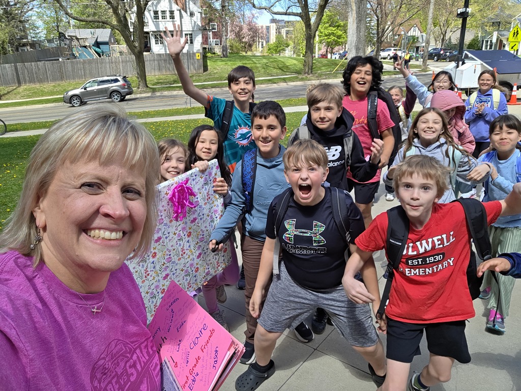 4th & 5th grade surprising Mrs. Smith