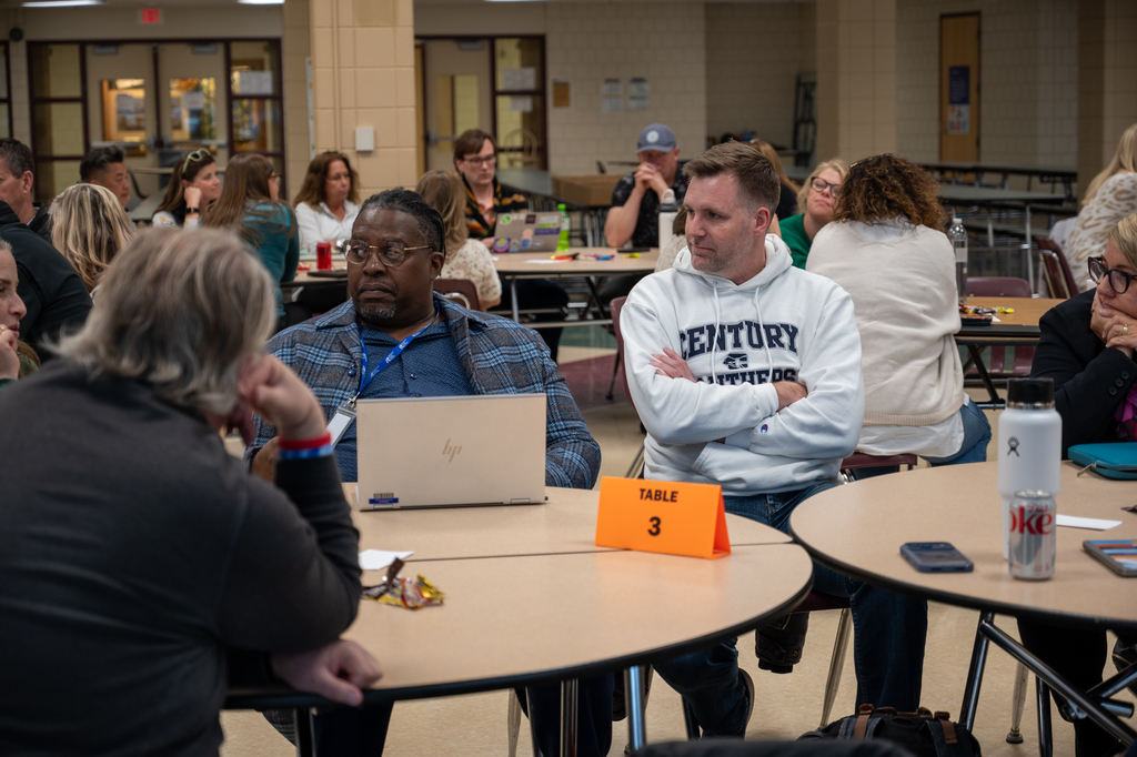 Leaders in discussion