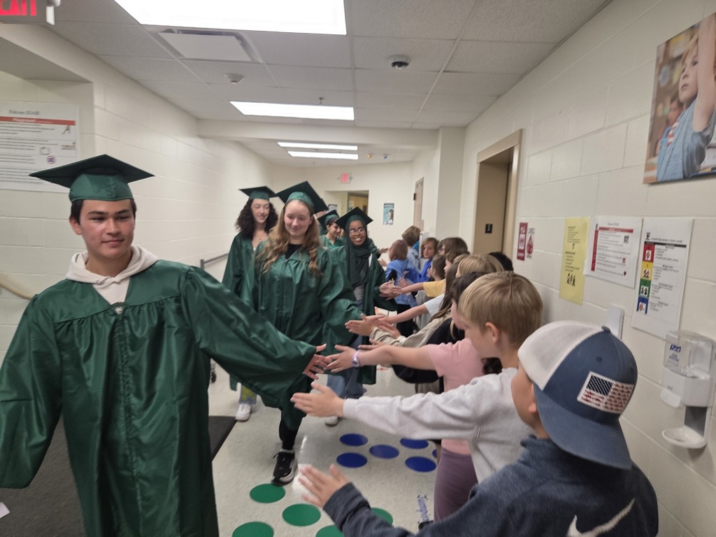 Mayo graduates visit Folwell 