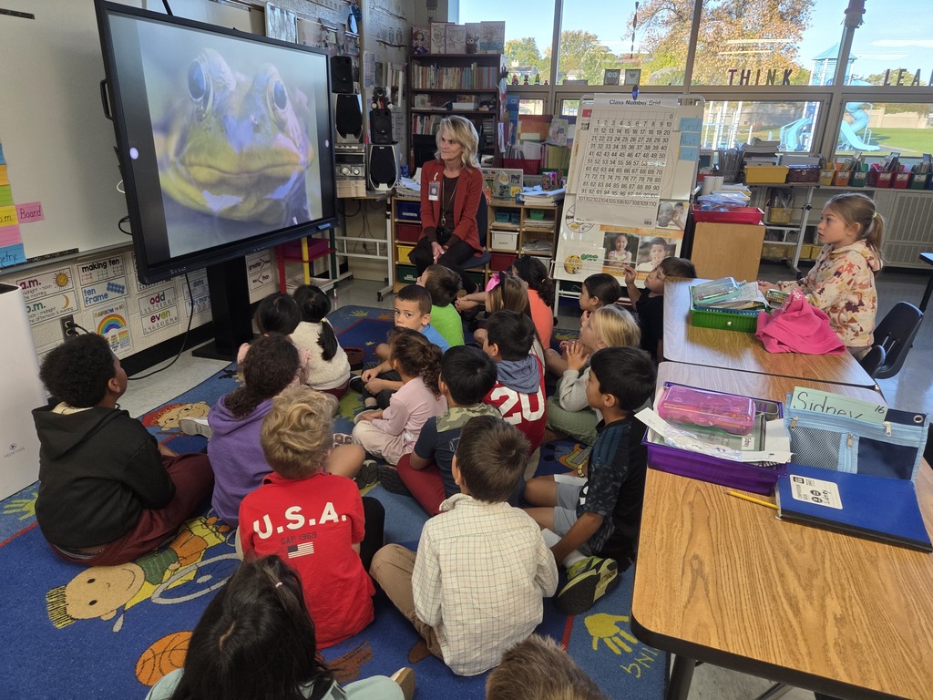 Mrs. Lewis's 1st graders learning about Kelso's choices to solve problems