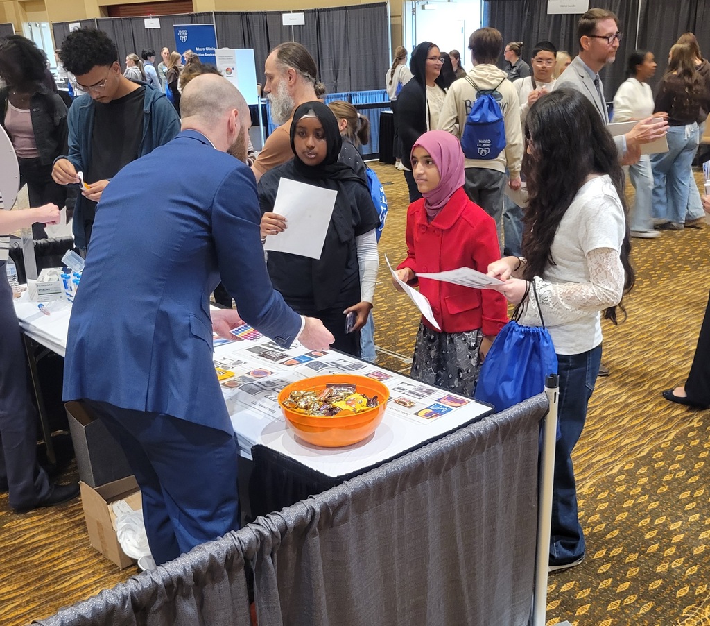 Mayo Clinic’s High School Career Festival
