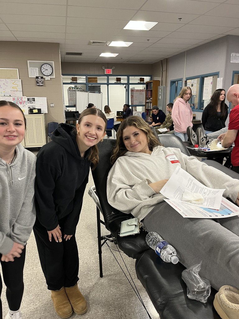 Thank you to everyone who supported the Oct 30 blood drive hosted by SHS HOSA at R.W. Creteau Tech Center! ❤️ With help from Ms. Kumph’s classes & HOSA members, we collected 29 pints from 51 donors. Amazing teamwork! 💉🙌 #CTE #HOSA #Community #GiveBlood