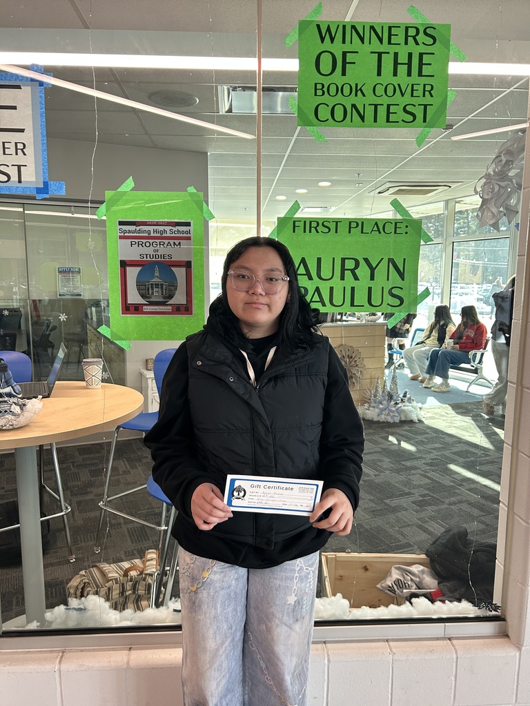 Auryn is the winner of a $25 Tech Café gift certificate, and her artwork will be featured on the SHS Program of Studies. Amazing work, we’re so proud! 👏🎨