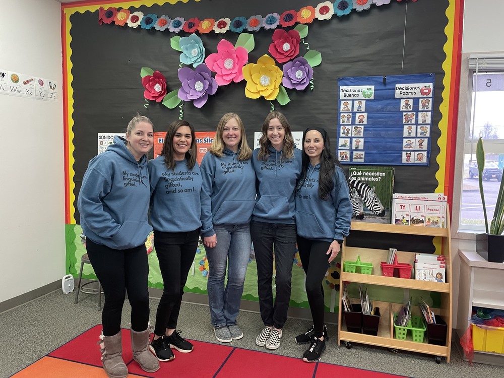Dual Language Teachers