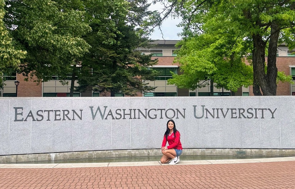 Student at EWU Orientation