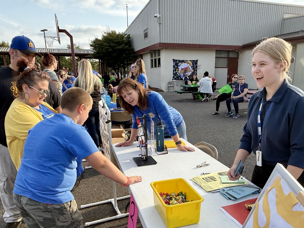 Community resource at Back to School Bash