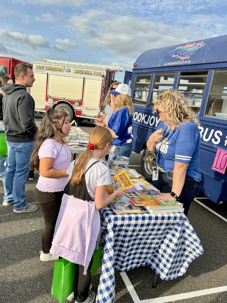 Community resource at Back to School Bash