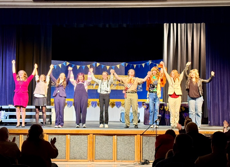 cast taking a bow