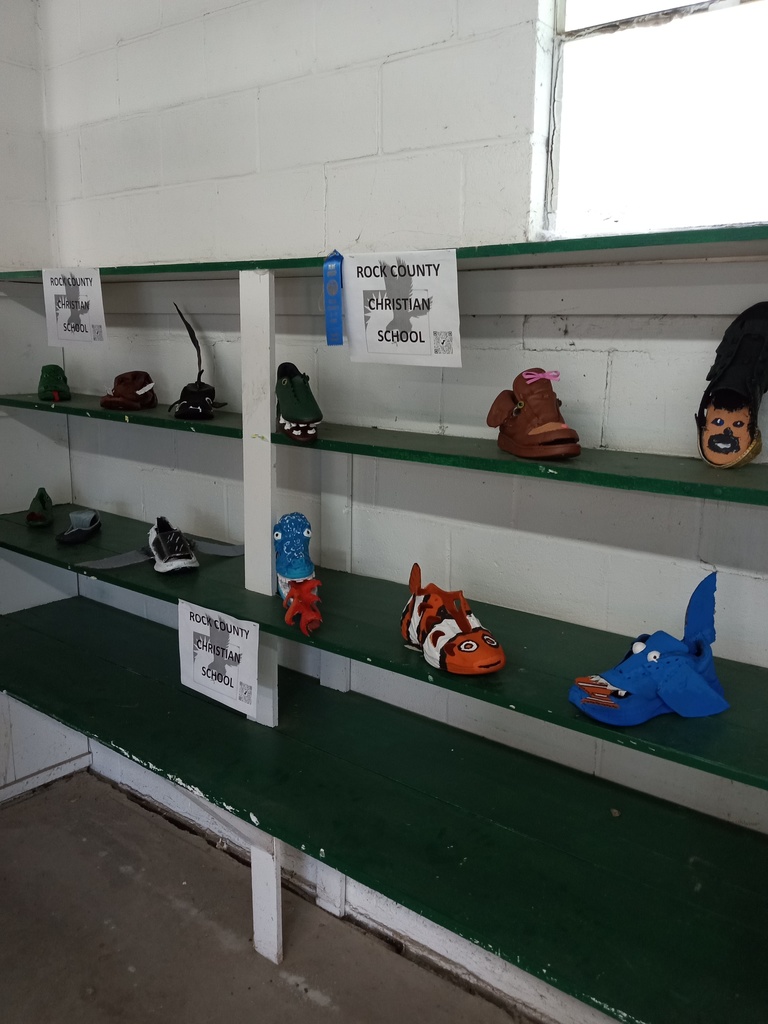 RCCS display of art work awards from4H  fair
