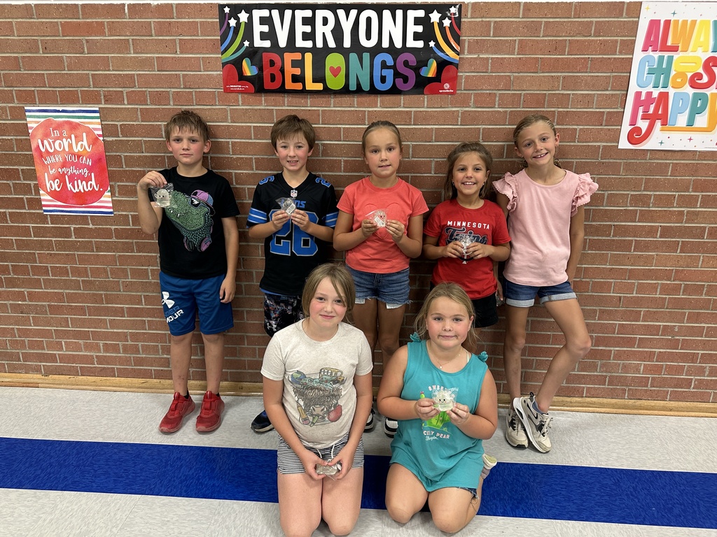 3rd Grade Traber, Taysom, Britley, Kenna, Wrenley, Front - Mattie, Jordyn
