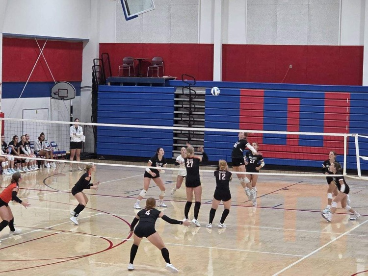 Rock Creek HS Varsity VB at Wabaunsee 8/30/2025