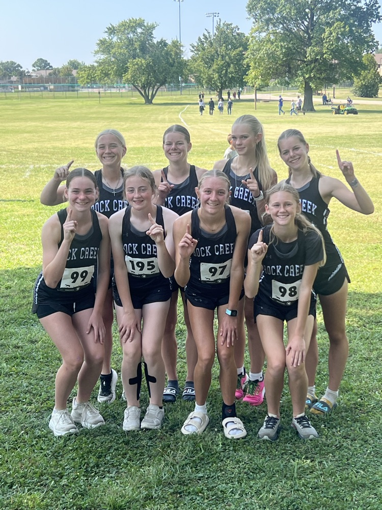 RCHS Girls place first at Silver Lake