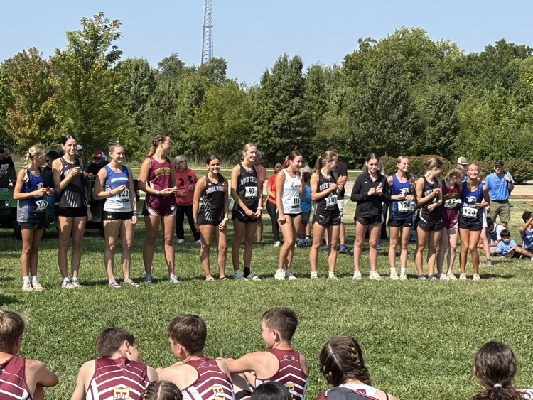RCHS medals 4 girls at Silver Lake