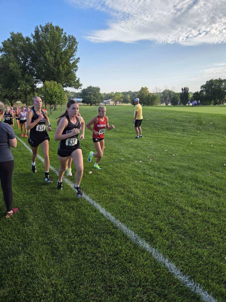 RCHS Girls Cross Country Competing at Wamego 9/13/2025