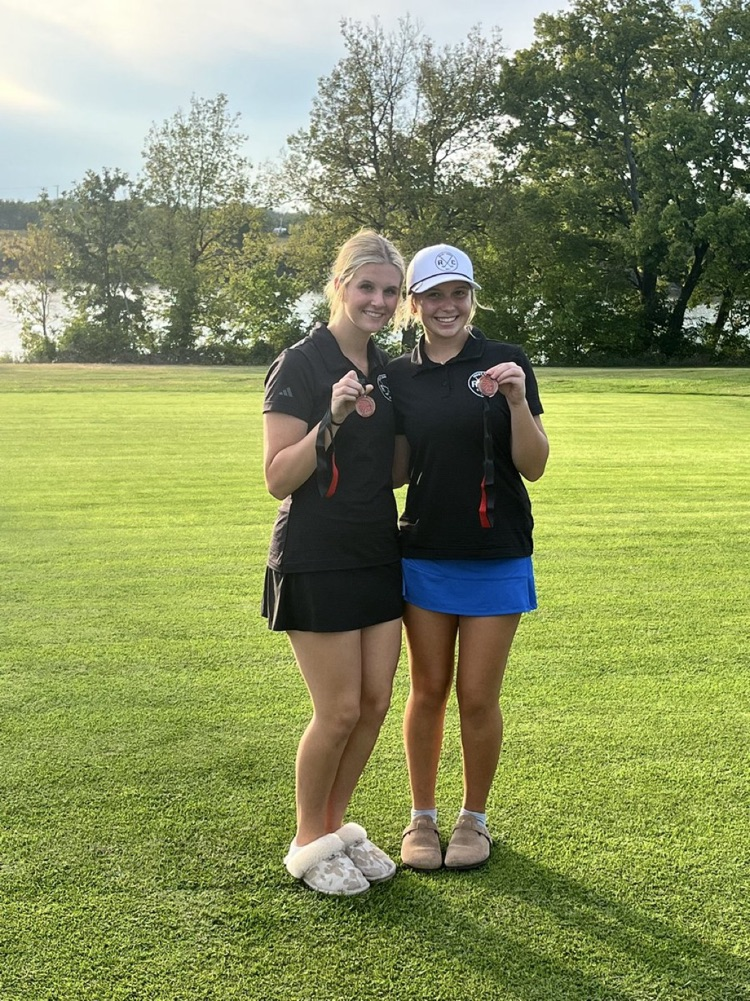 RC Girls Golf places 2 at Osage City Monday 9/22