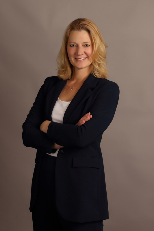 Dr. Beth Summers