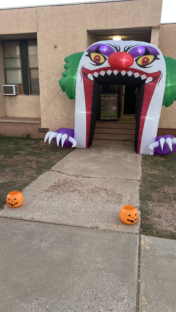 Haunted Hall entrance picture of Clown Gate