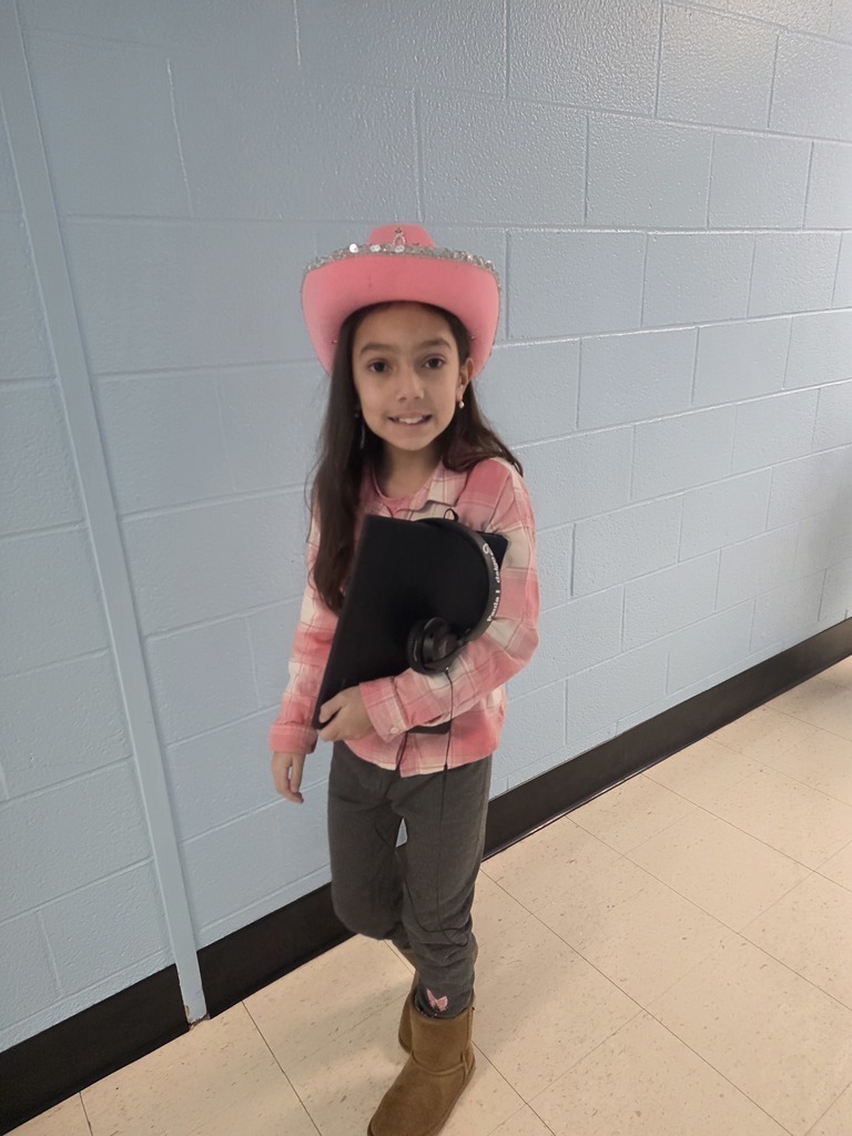 Picture of Students at Birchwood Buddies explore the themes of aliens and cowboys/girls! 