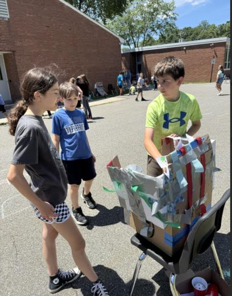 Students participating  in the 4th Grade Math Carnival 
