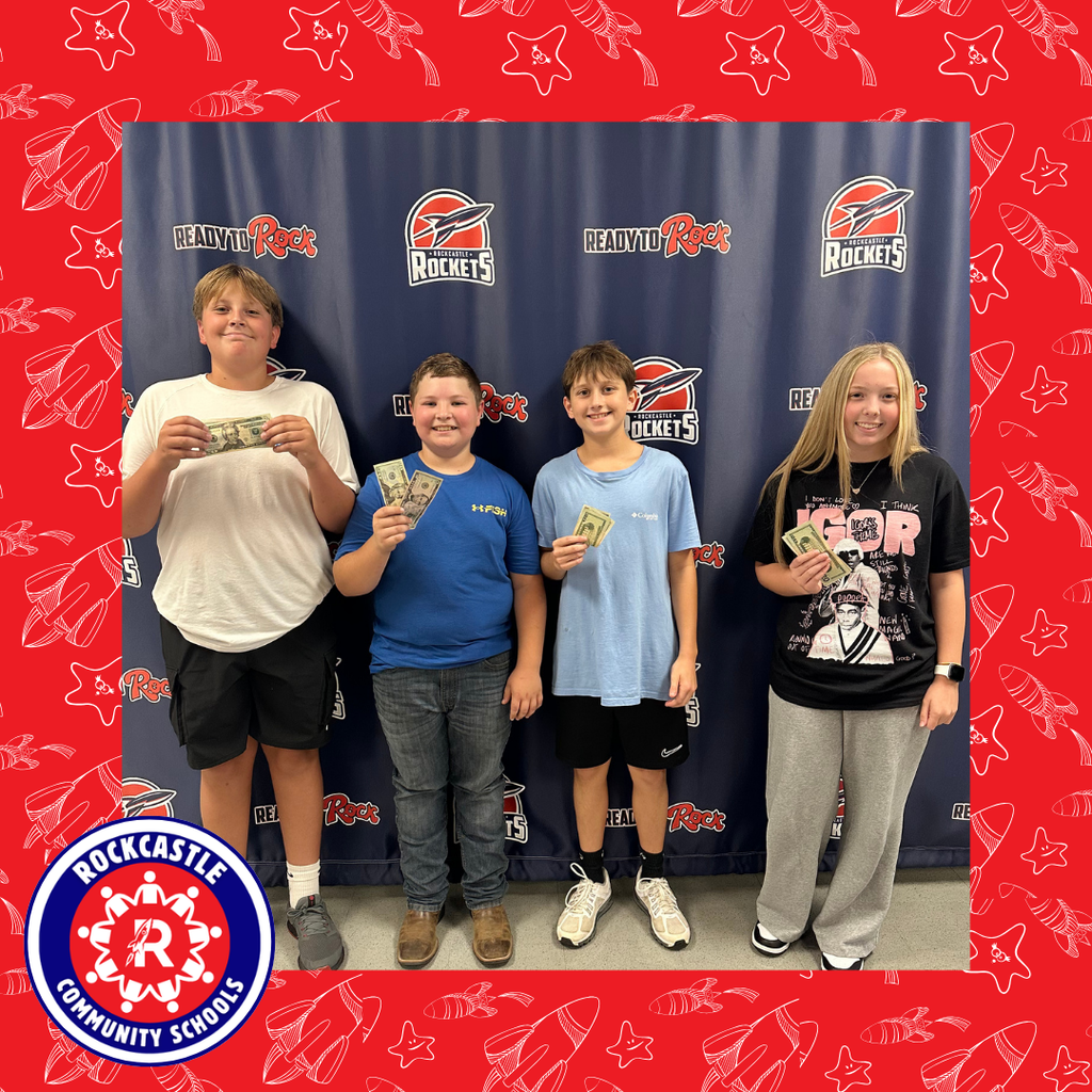 Students Wrett Craig, Blyth Baker, Bryson Miller, and Paisley Bishop holding a $25 bill