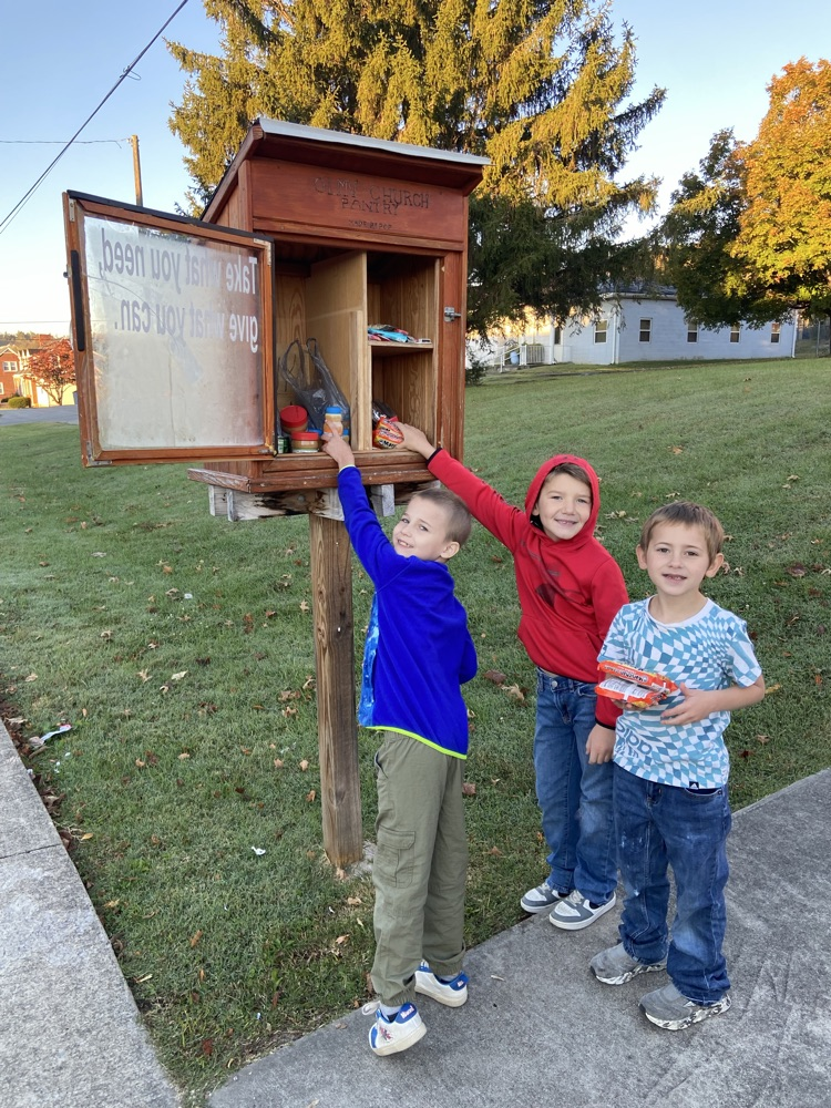 Food box donation 