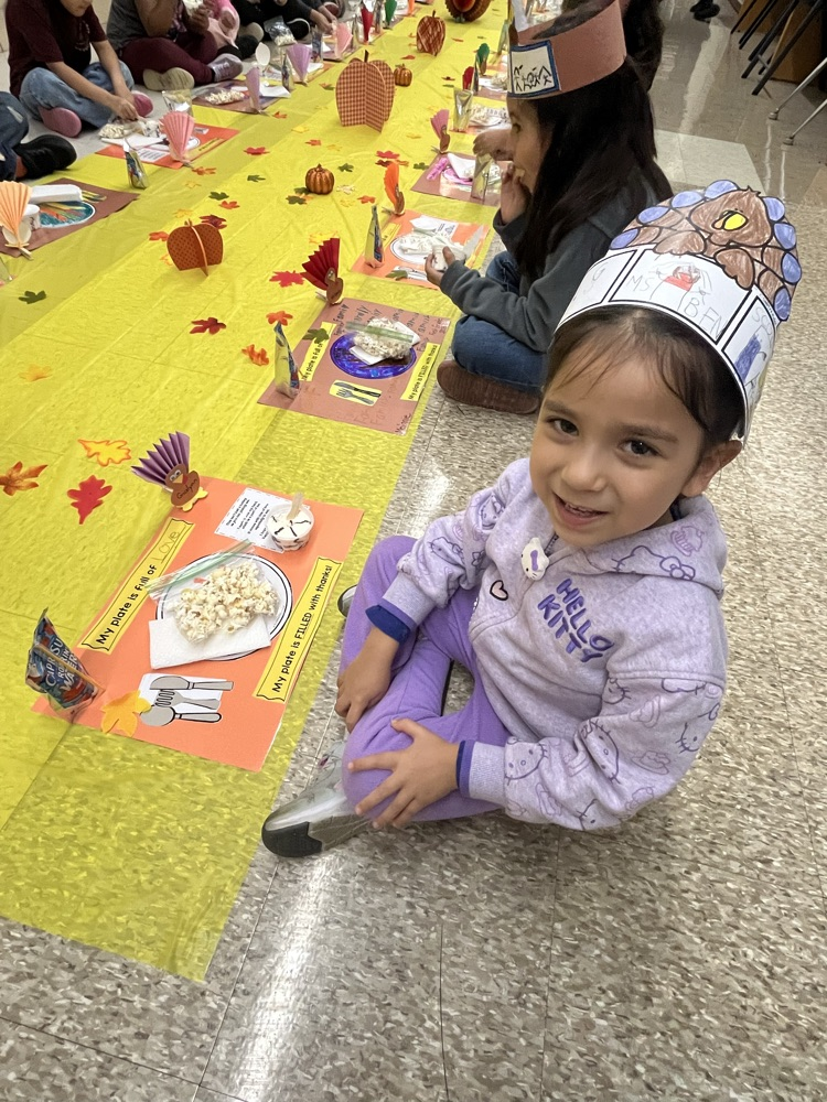K-1 Friendsgiving 25