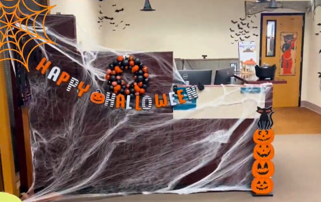 Halloween Decorating Contest