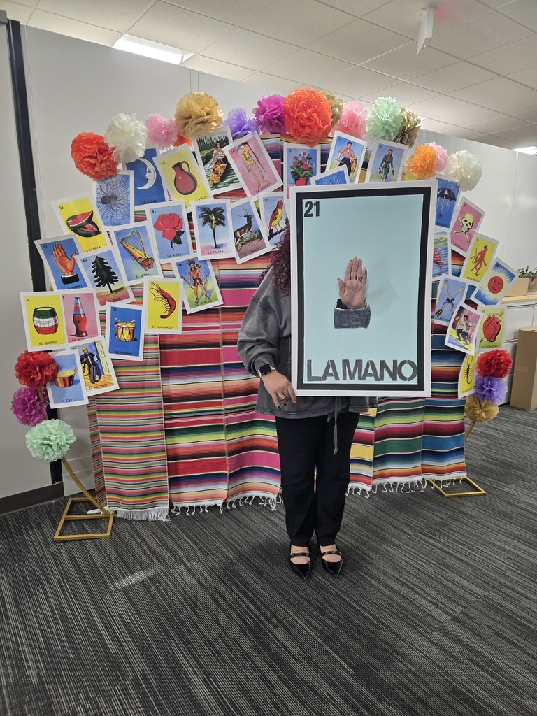 Halloween Decorating Contest