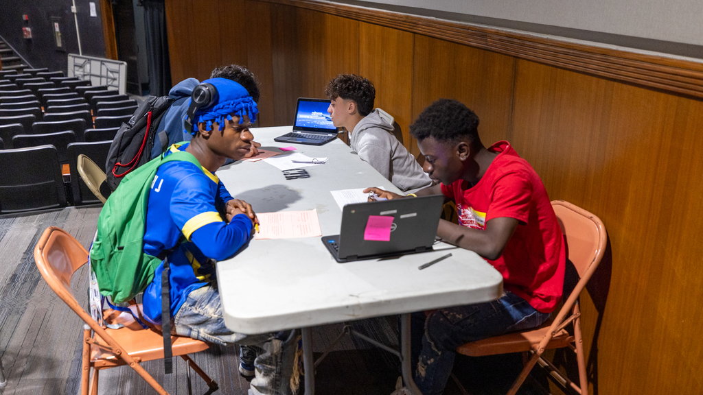 Newcomers Presentation-05