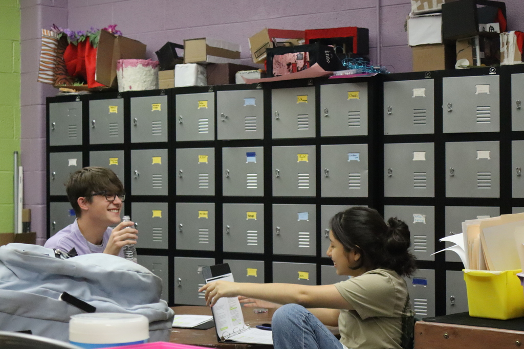 Performers running lines