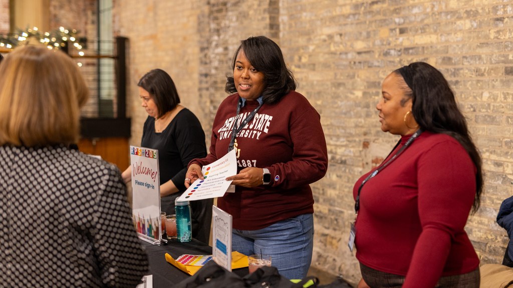 Student Teacher_WEB-03