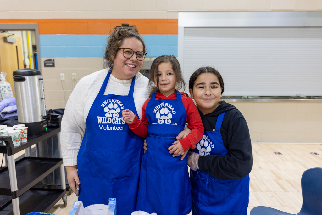 2025 Whitehead Caroling WEB-51