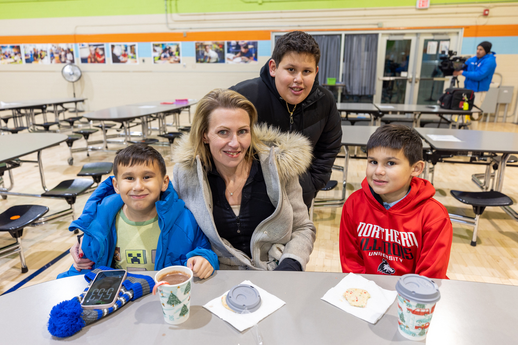 2025 Whitehead Caroling WEB-44