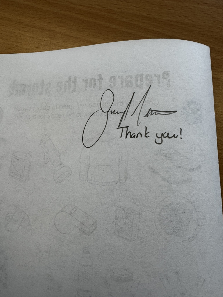 Joey gave out autographs