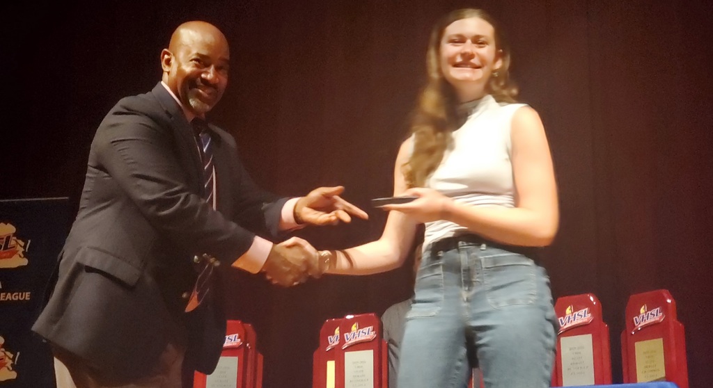 Caroline Carrier placing 3rd for the state!