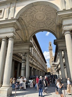 Uffizi Courtyard in Florence, Italy (2026 RCS)