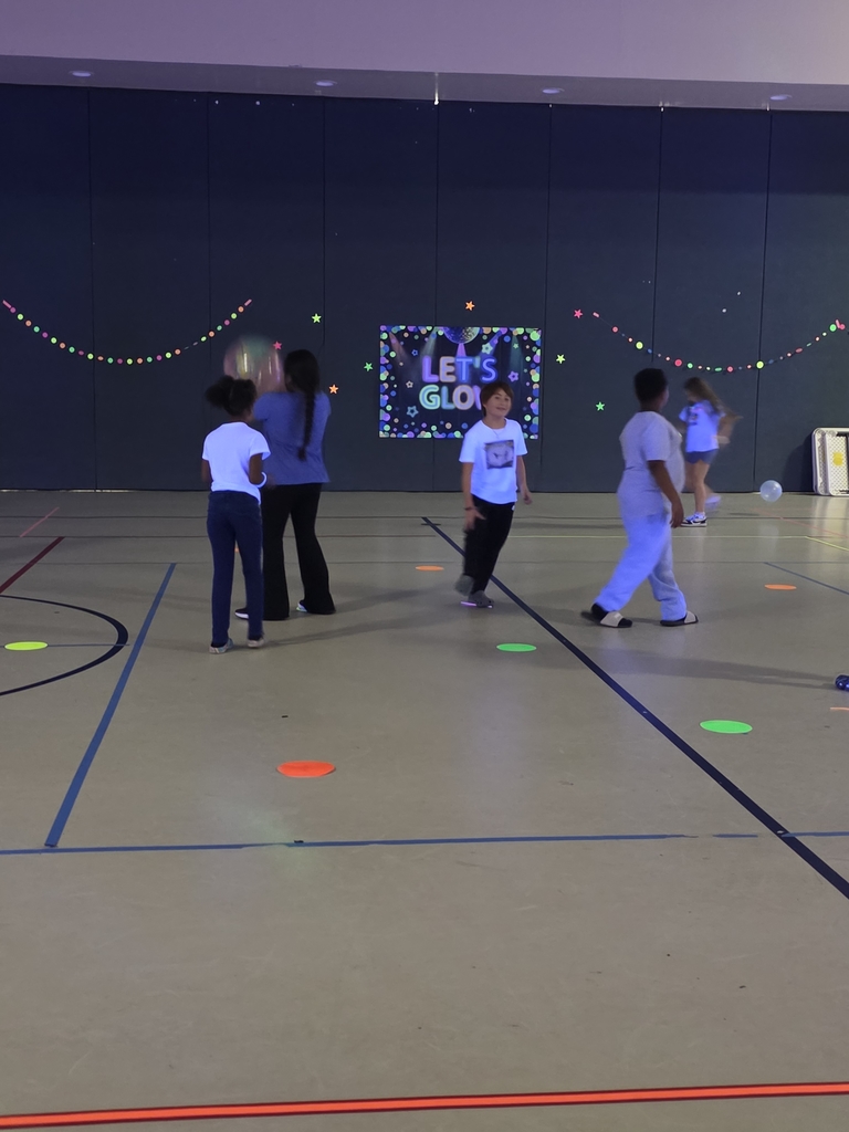 glow party 