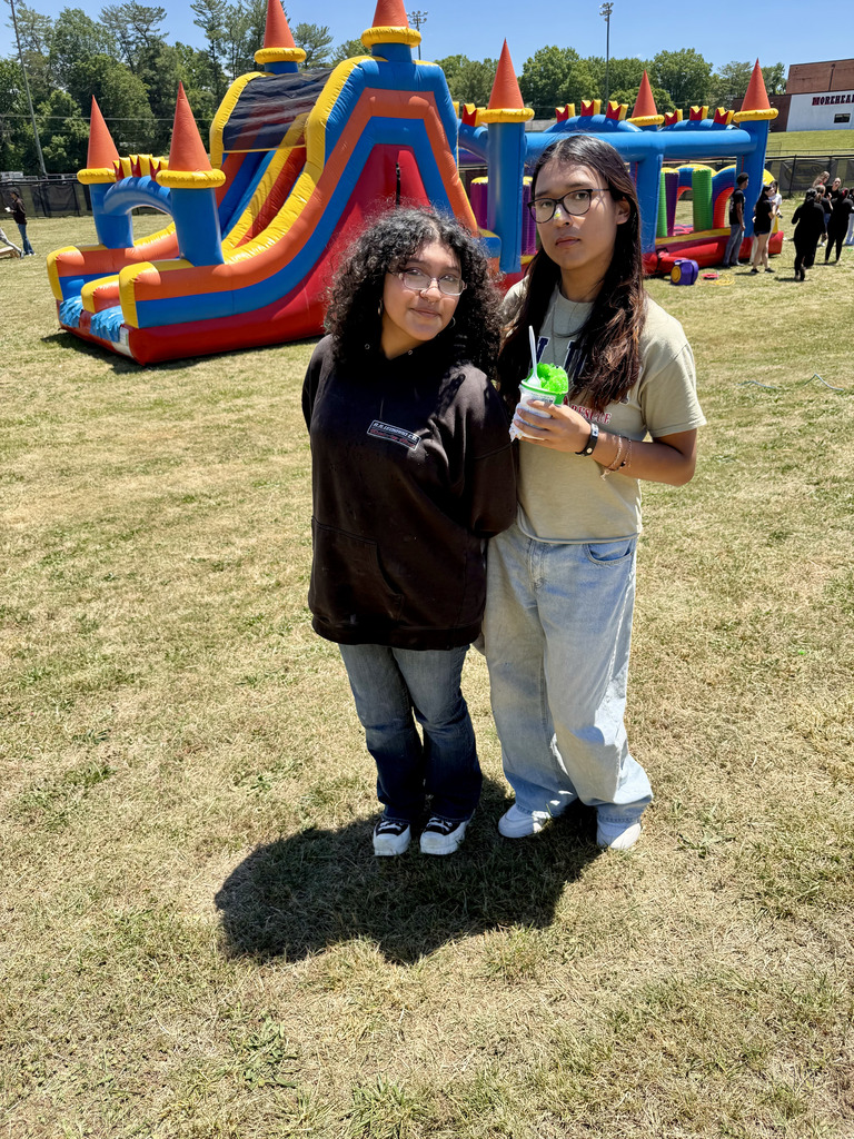 Seniors at Senior Cookout 2026