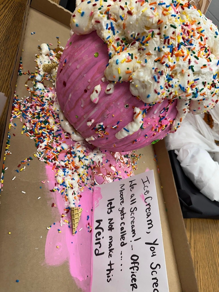 Rockingham County Middle pumpkin- A pumpkin painted pink with white fluff and sprinkles so that it looks like melted ice cream