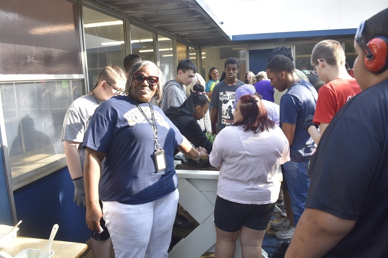 RHS students, staff, and Reidsville Garden Club