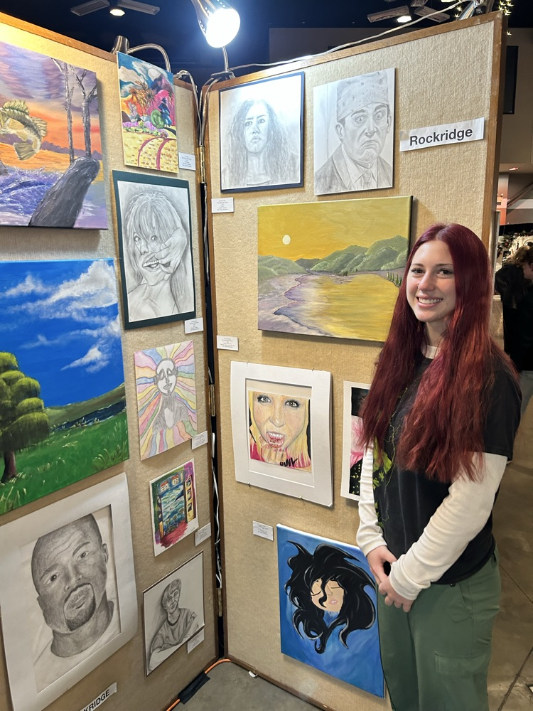 Art students at the Festival of Trees!