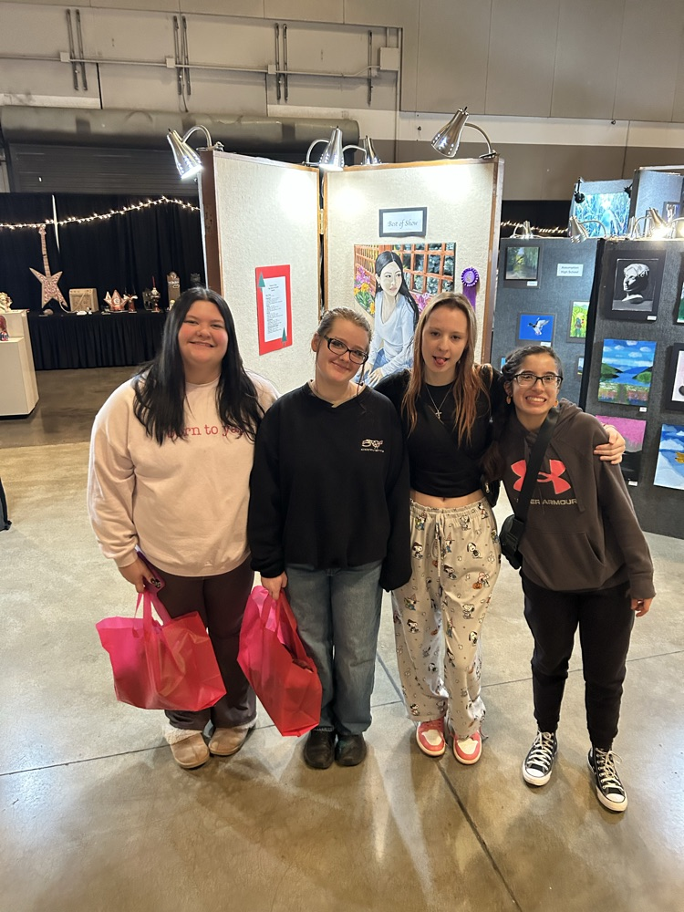 Art students at the Festival of Trees!