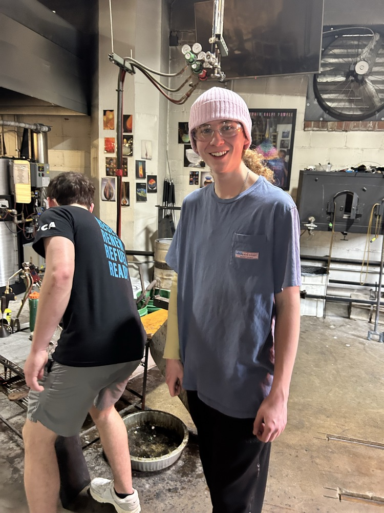 HOT GLASS experience for 6 art students!