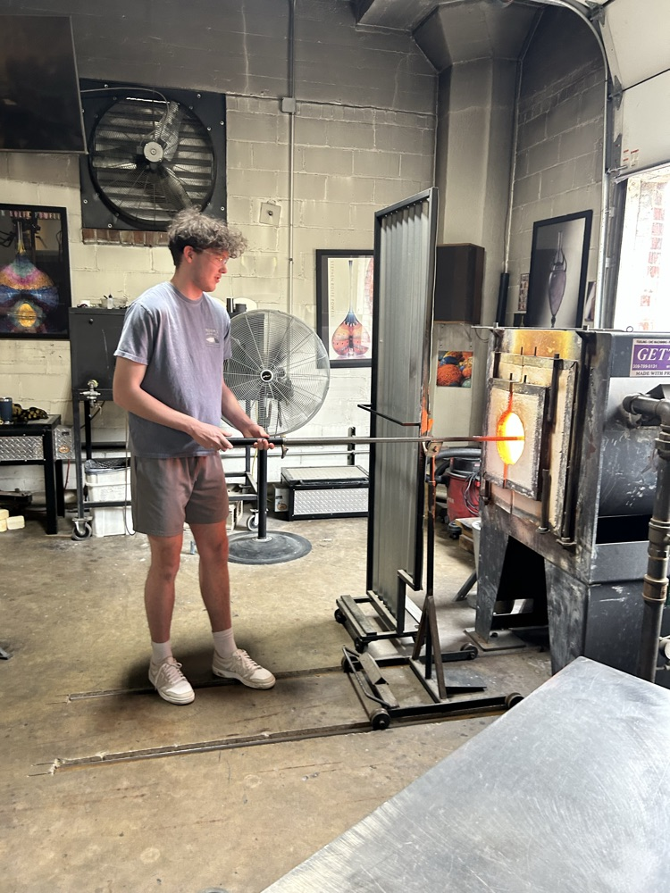 HOT GLASS experience for 6 art students!