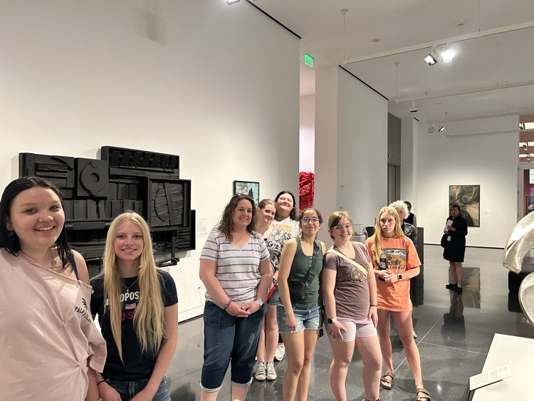 Art students at Hot Glass and The Figge!