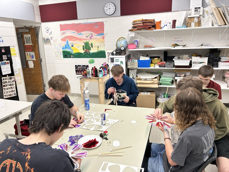 Seniors last day & final projects!