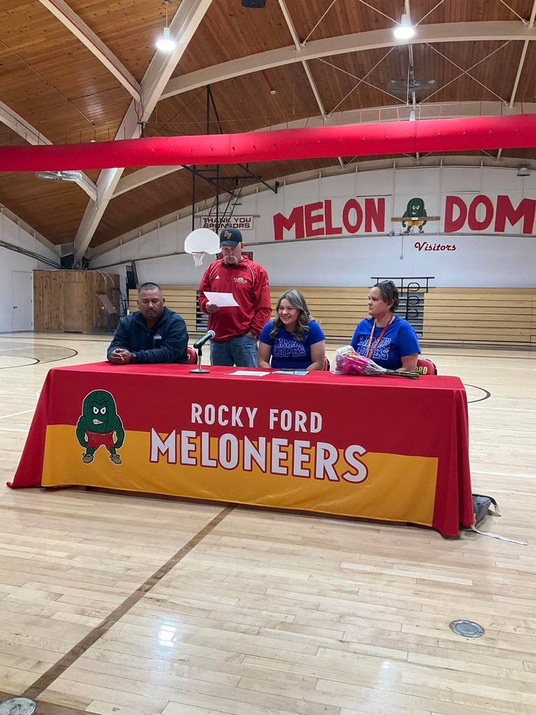 Alexis Baca - Softball Signing w/ LCC 
