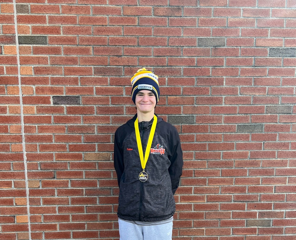 Luke Pelton qualified for the NYSPHSAA Cross Country Championships.