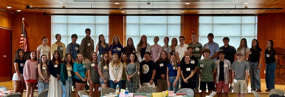 Students from the Le Moyne College Leadership Academy pose for a photo.