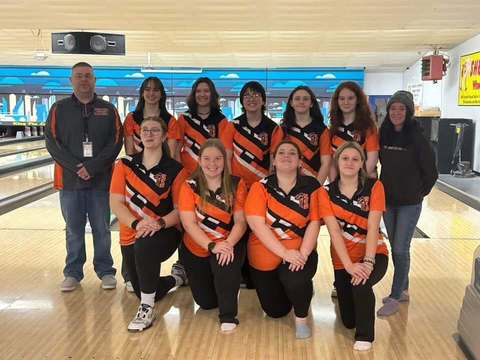 girls Bowling